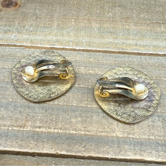 vintage cloisonné iris flower clip on earrings multi color pink purple and black - Picture 5 of 6